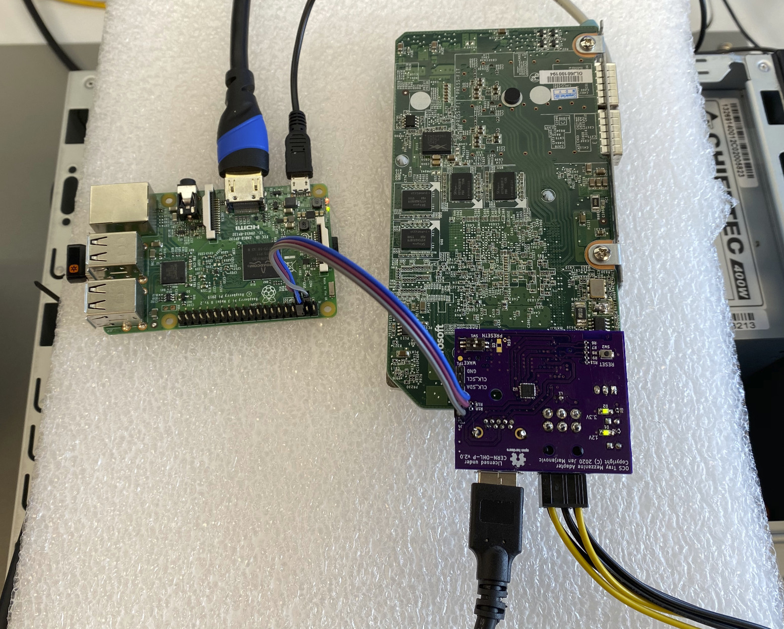Raspberry Pi connected to the management I2C bus